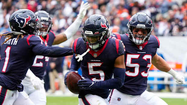 Houston Texans S Jalen Pitre (5)